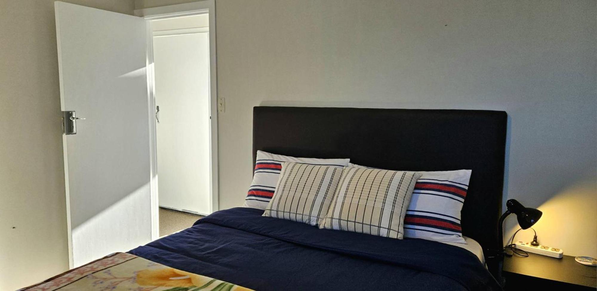 Bed and Breakfast Bridge & Birds Wellington Esterno foto